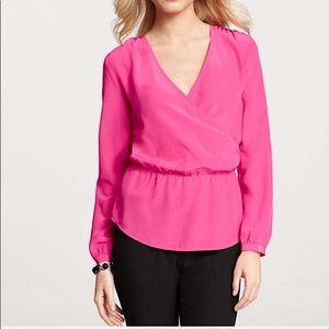 Macys $120 Michael Kors Electric Pink Blouse V Neck Size S Gold Studs dressy